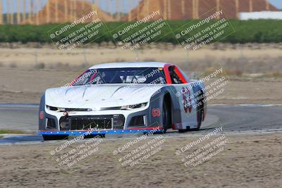 media/Apr-30-2022-CalClub SCCA (Sat) [[98b58ad398]]/Group 4/Race (Outside Grapevine)/